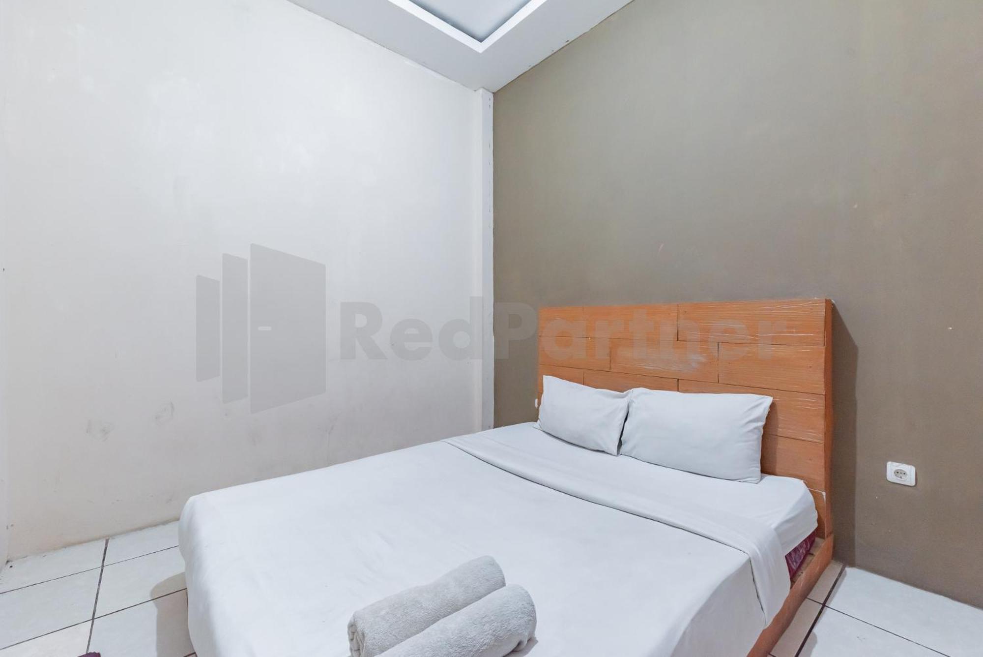 Wisma Alamanda Near Terminal Cicaheum Redpartner בנדונג מראה חיצוני תמונה