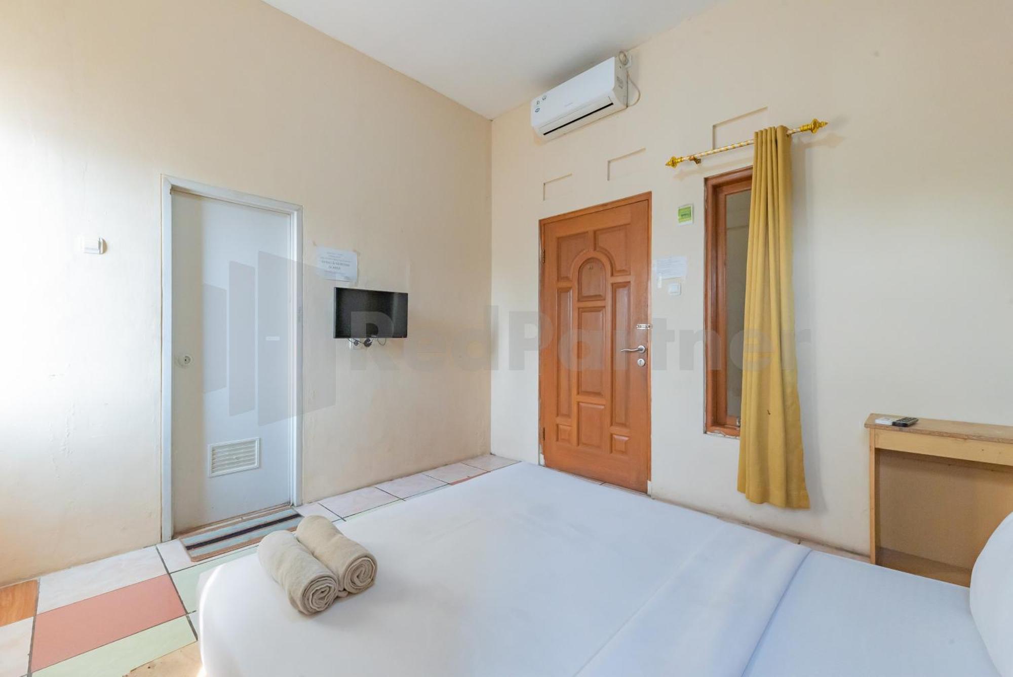 Wisma Alamanda Near Terminal Cicaheum Redpartner בנדונג מראה חיצוני תמונה